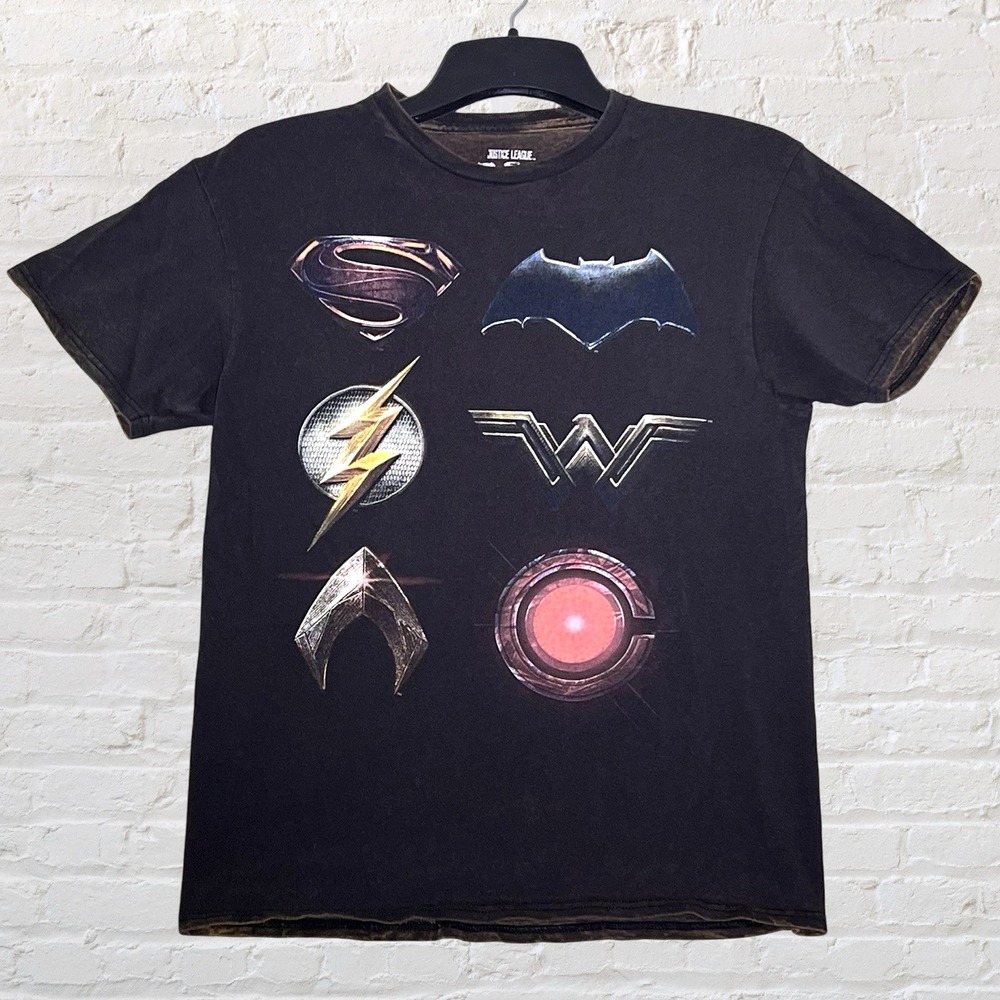 Justice League DC Comics Stacked Logos Tee Men's M Black‎ Acid Wash Hero 2017